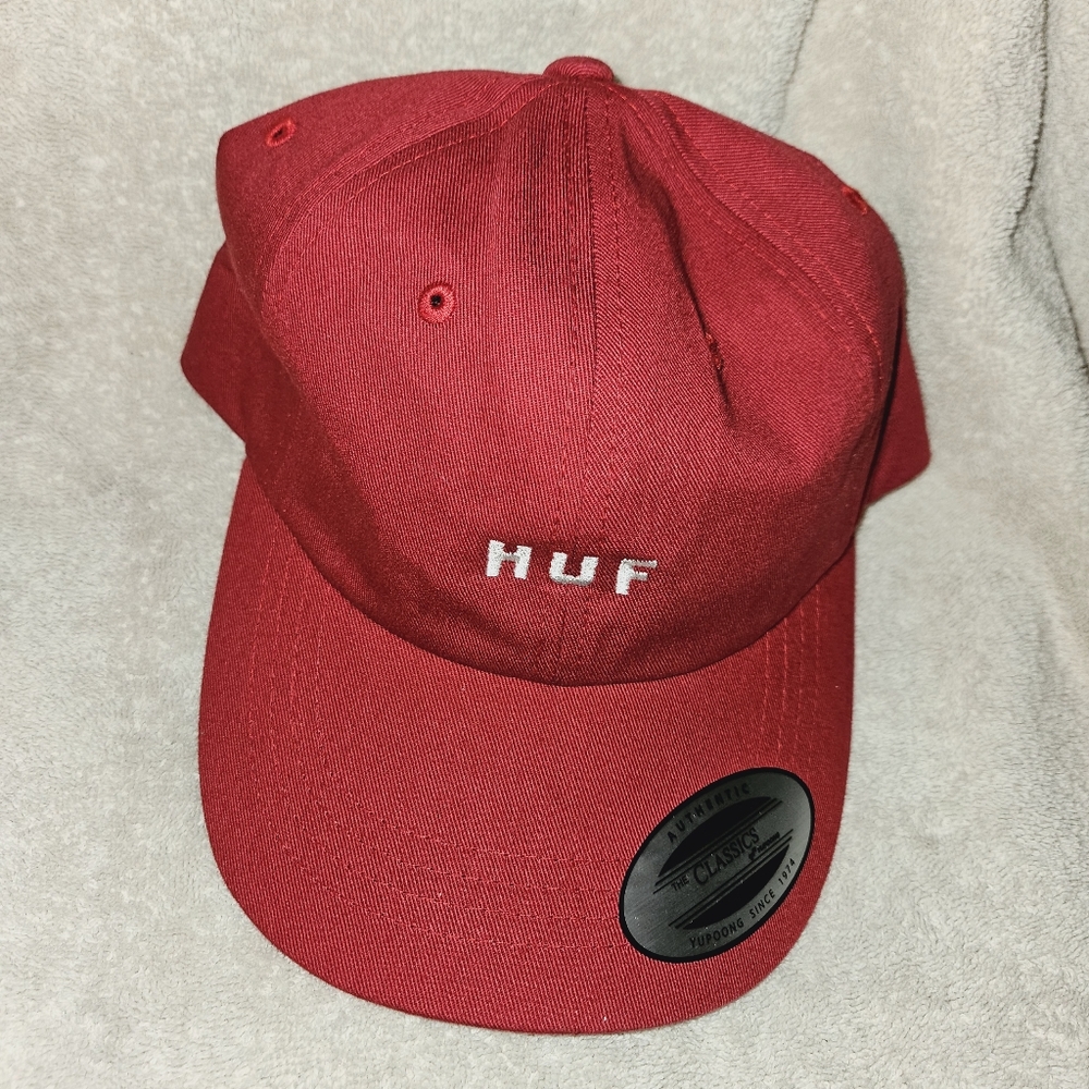 💲‼️3 for $25‼️NWOT Huf strapback dad hat